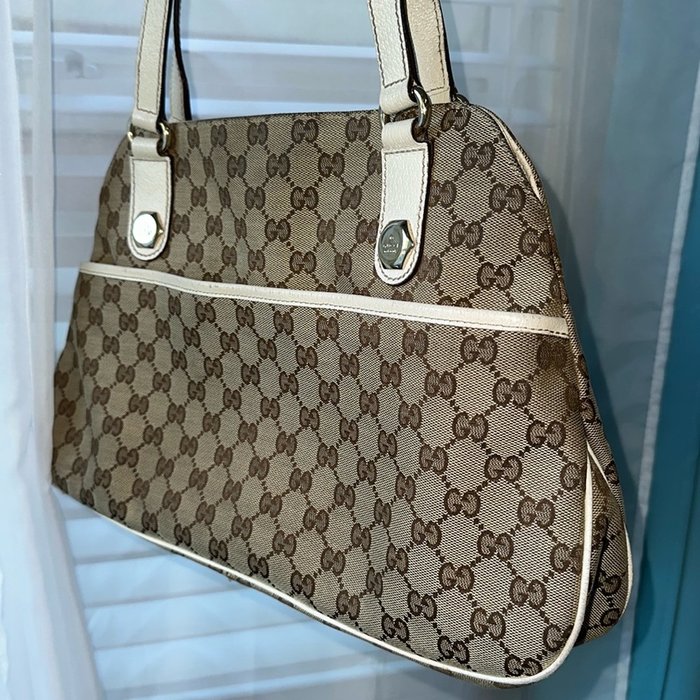 Gucci Handbag, GG vintage print handbag, off white accent
